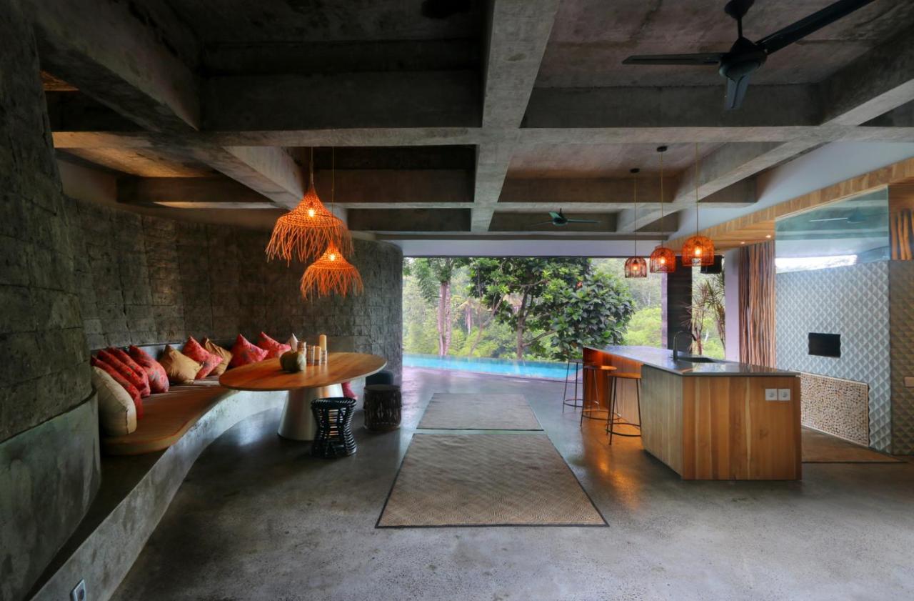 Chameleon Villa Bali Selemadeg Exteriör bild